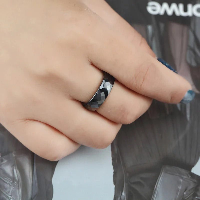 Rhomboid Black